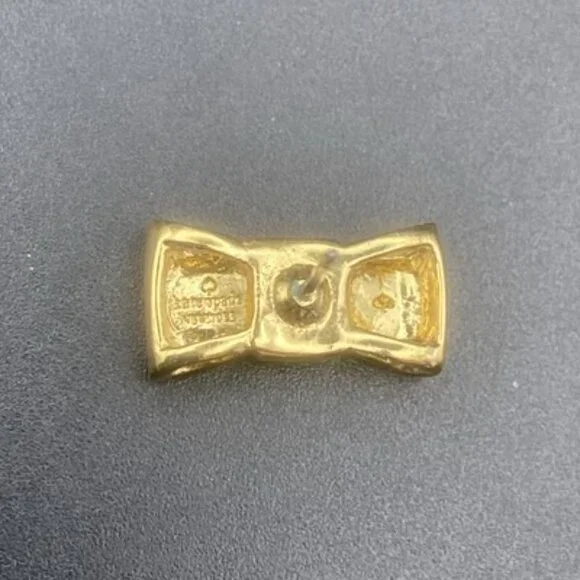 NWT Kate Spade Earrings Take A Bow Yellow Gold Plated Stud Post Pierced Classic - Picture 3 of 6